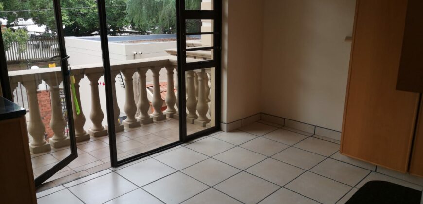 La Bella Vie bachelor available for RENT