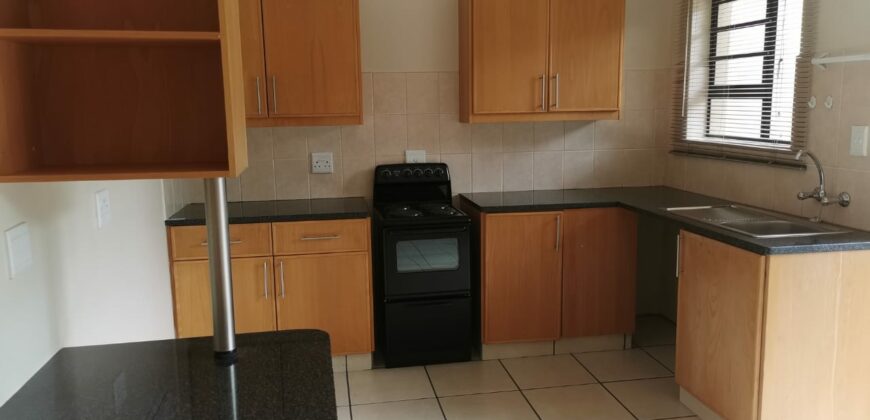 La Bella Vie bachelor available for RENT