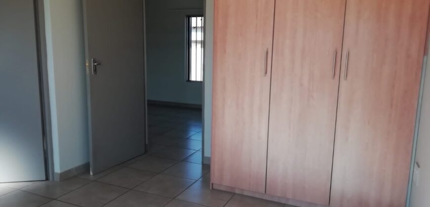 Pet Friendly 2 bedroom house in Waterberry Estate