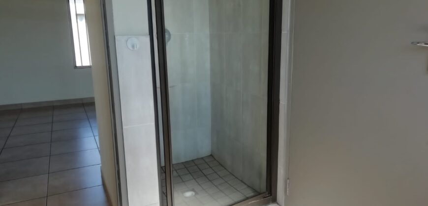 Pet Friendly 2 bedroom house in Waterberry Estate